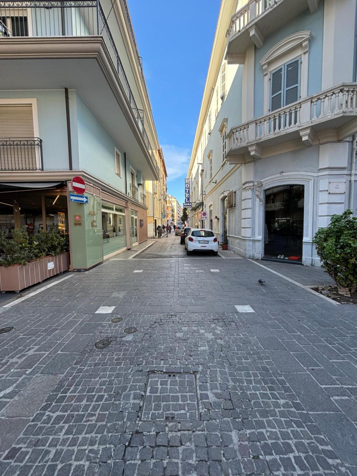 Michelangelo Apartment Pescara Luaran gambar