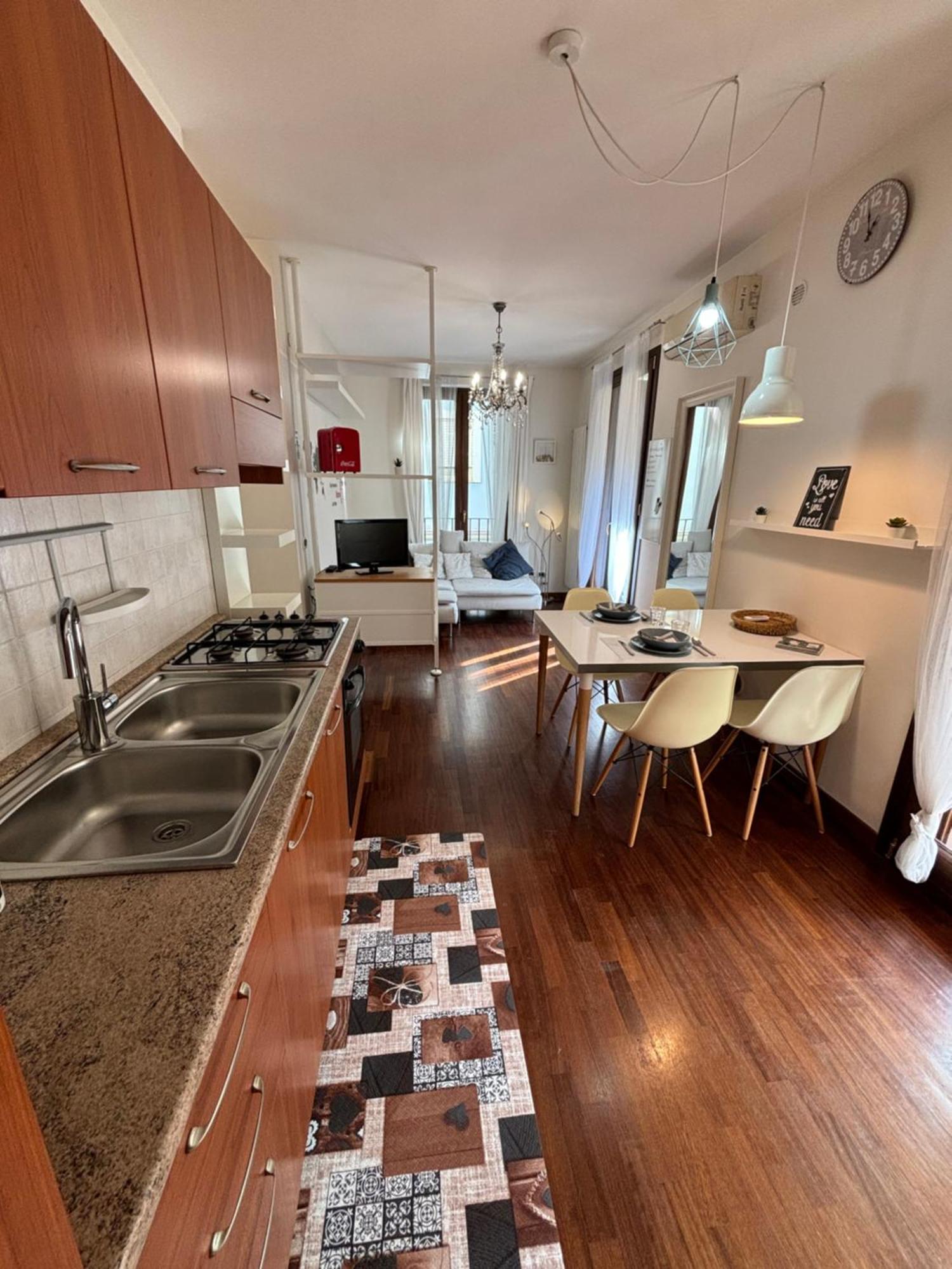Michelangelo Apartment Pescara Luaran gambar